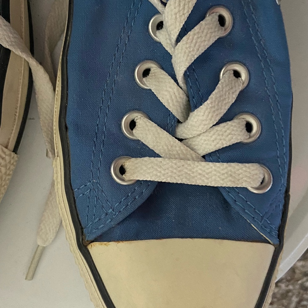 Converse - Picture 6 of 8
